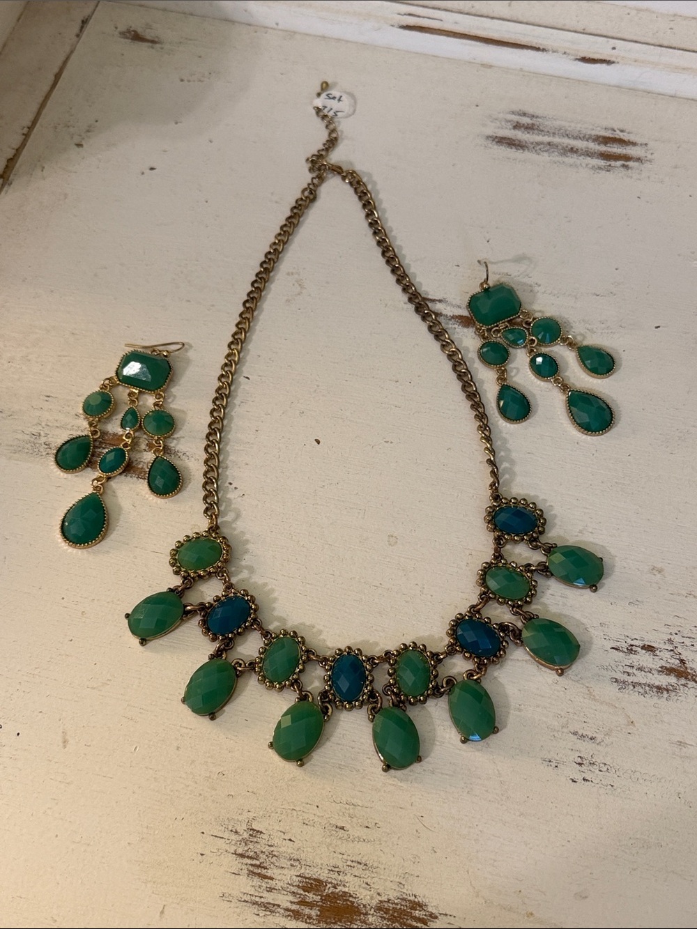 Vintage Green Teardrop Statement Necklace and Earrings Set
